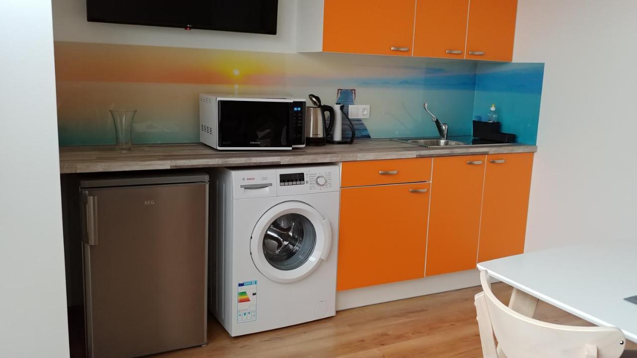 M/S Factory Apartments Таллин Экстерьер фото